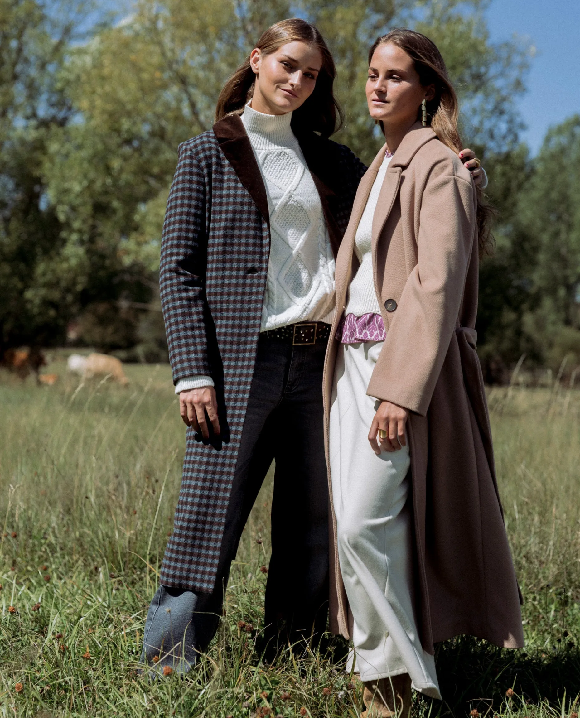 ABRIGO WALK ON BY · CUADROS