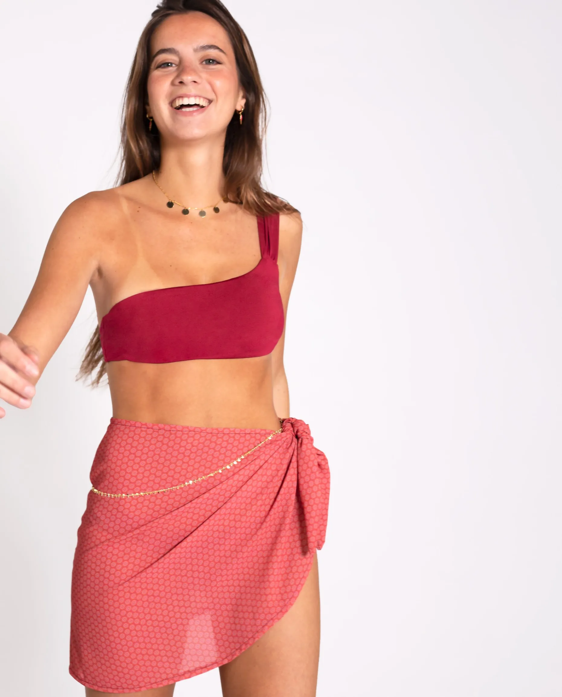 BIKINI NICKNAME · RUBÍ