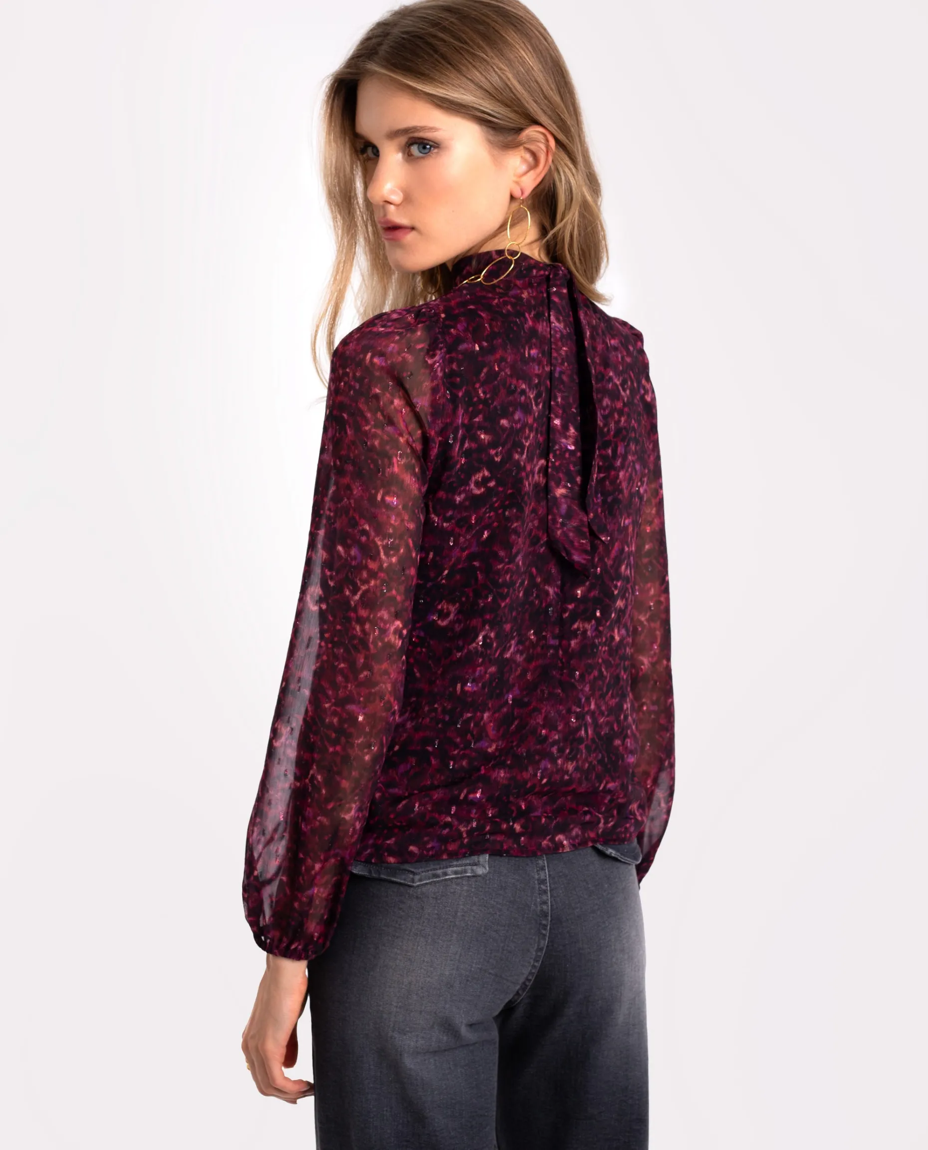 BLUSA WHISPER CHARM · ESTAMPADO