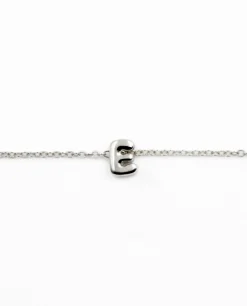 COLLAR LETRA EVERYDAY · PLATA