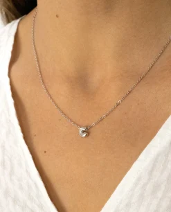 COLLAR LETRA EVERYDAY · PLATA