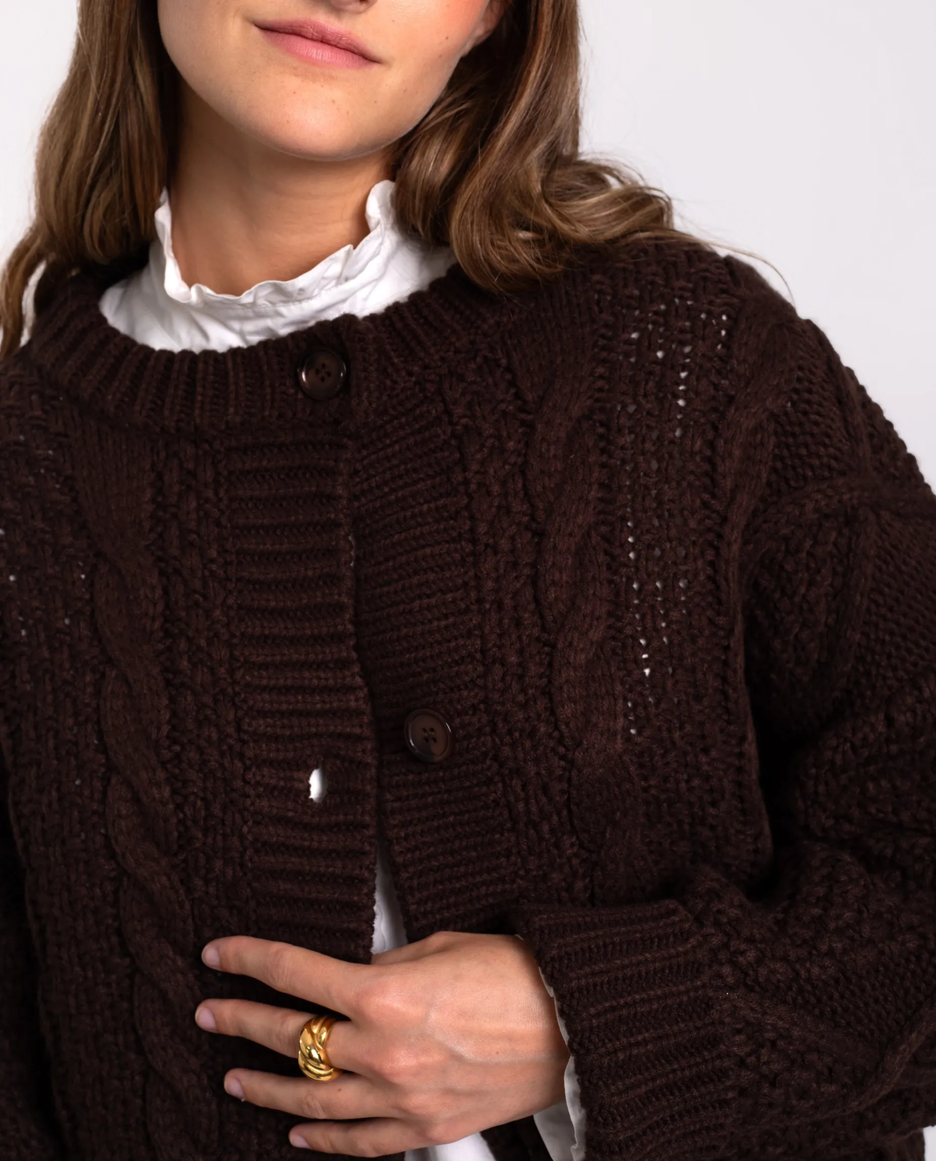 CÁRDIGAN COZY VALLEY · MARRÓN