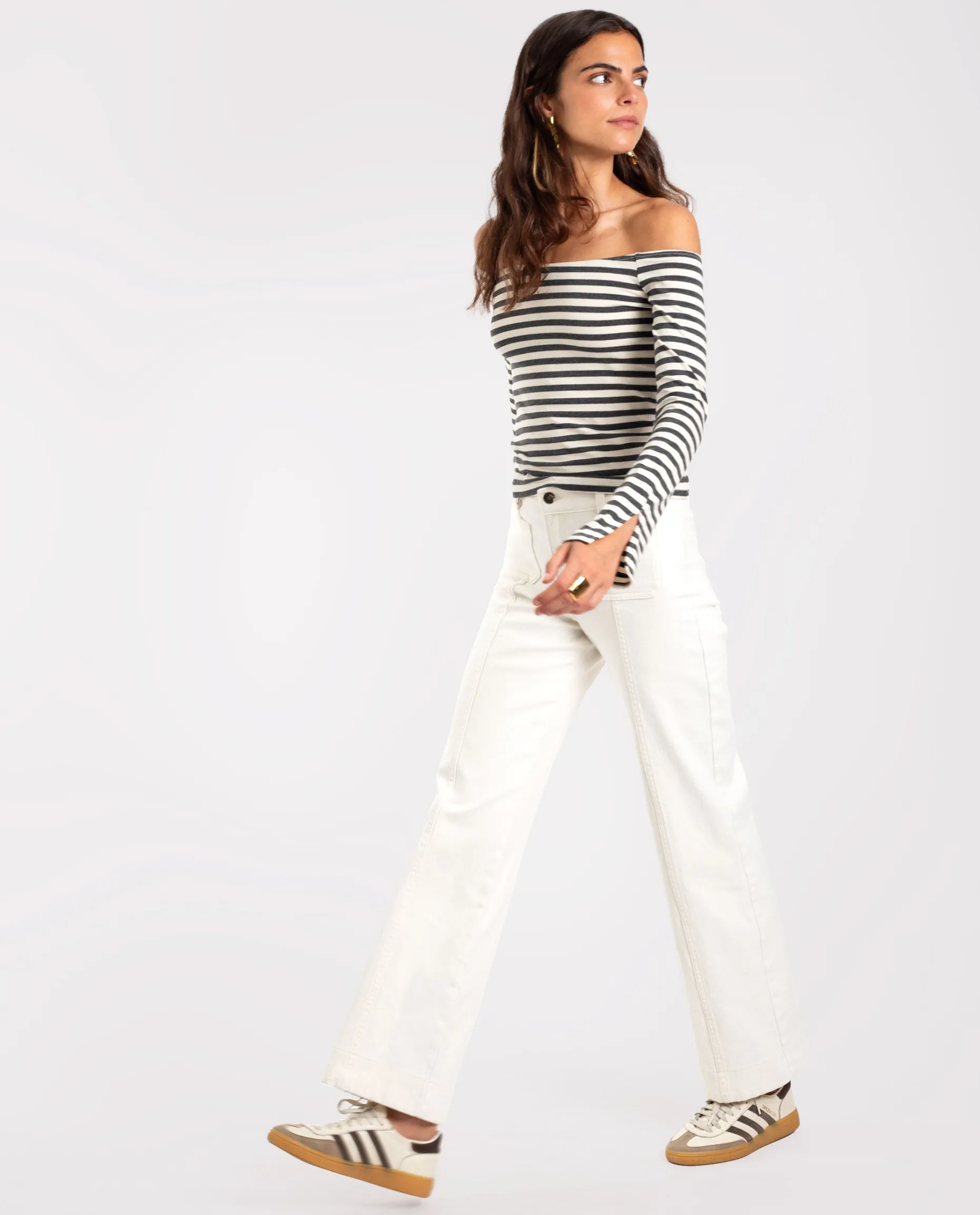 JEANS NOT TO DECIDE · CRUDO