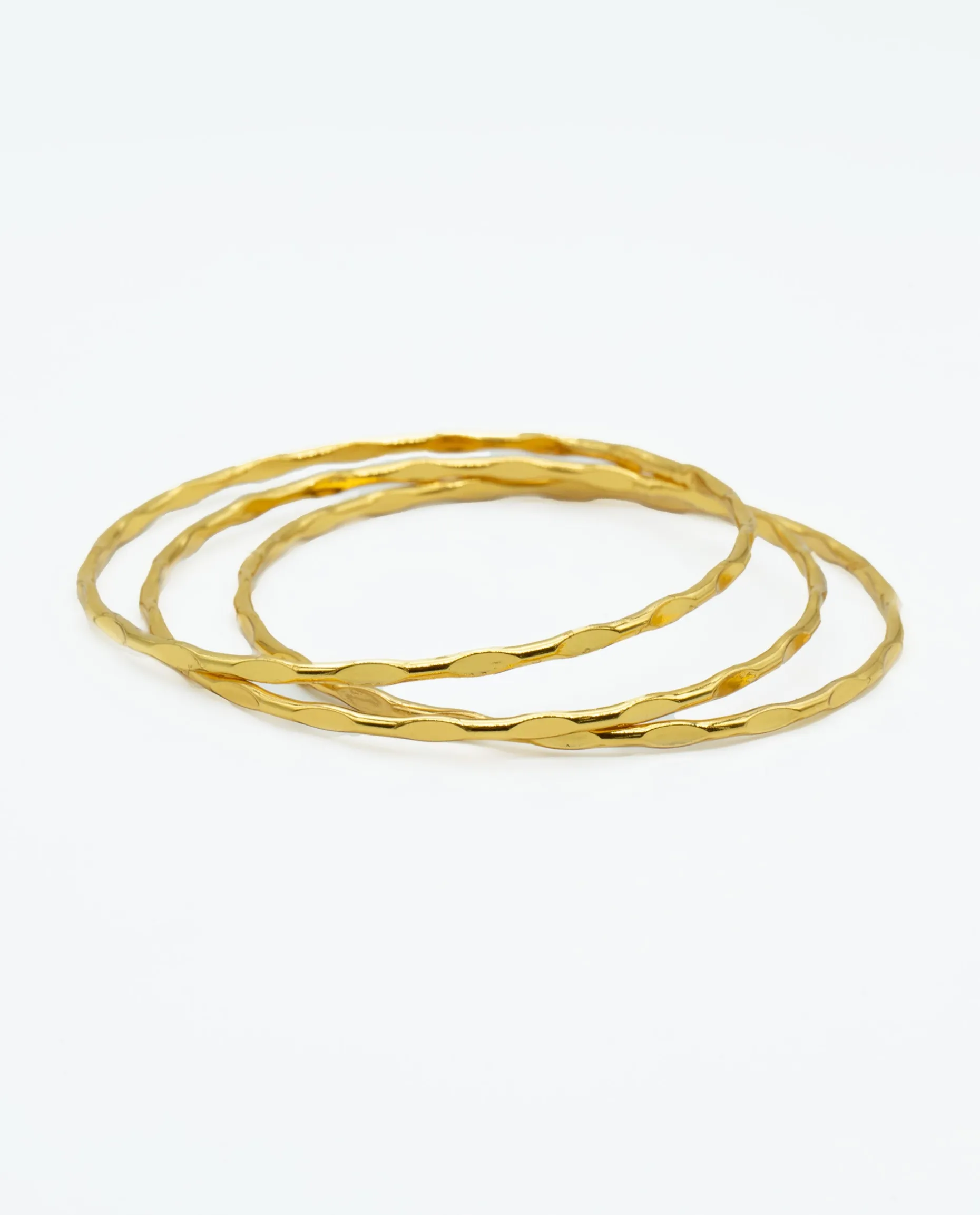 PACK 3 BRAZALETES PROTECTION · BAÑO ORO