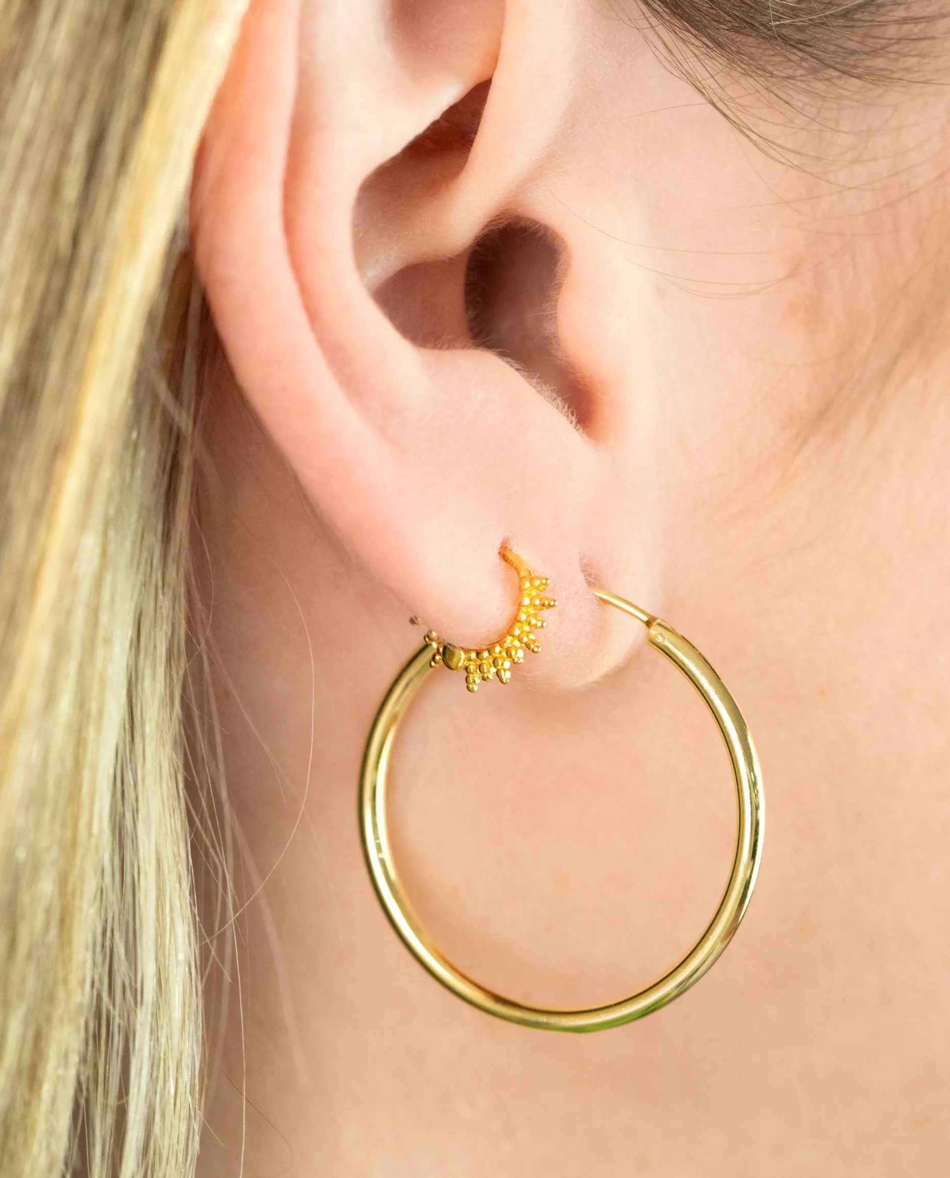 PIERCING ARO SHINE · PLATA BAÑO ORO