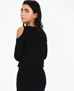 TOP I FEEL LIKE · NEGRO