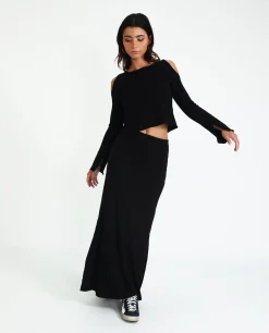 TOP I FEEL LIKE · NEGRO