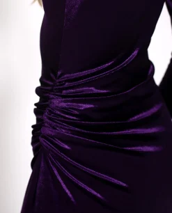 VESTIDO MRS. GONZÁLEZ · MORADO